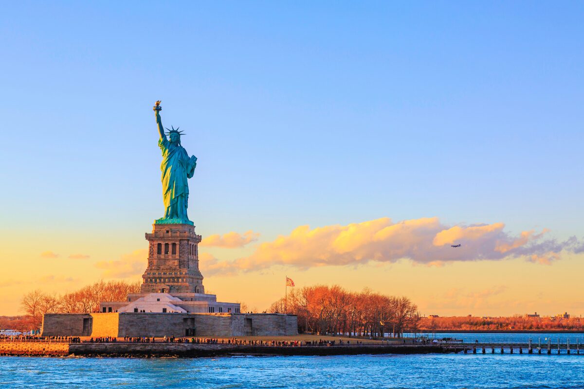 Get High Paying Jobs in New York City, USA Today